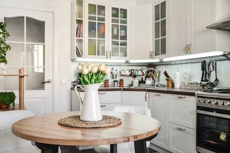 Countertop Materials to Make an Allwhite Kitchen Pop